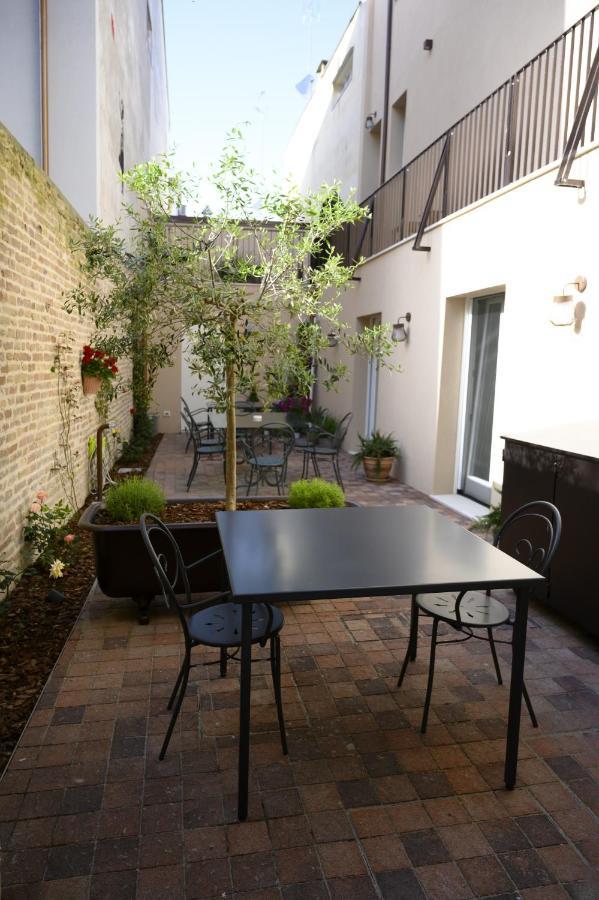 Bb Letterario Bed and Breakfast Ραβένα Εξωτερικό φωτογραφία