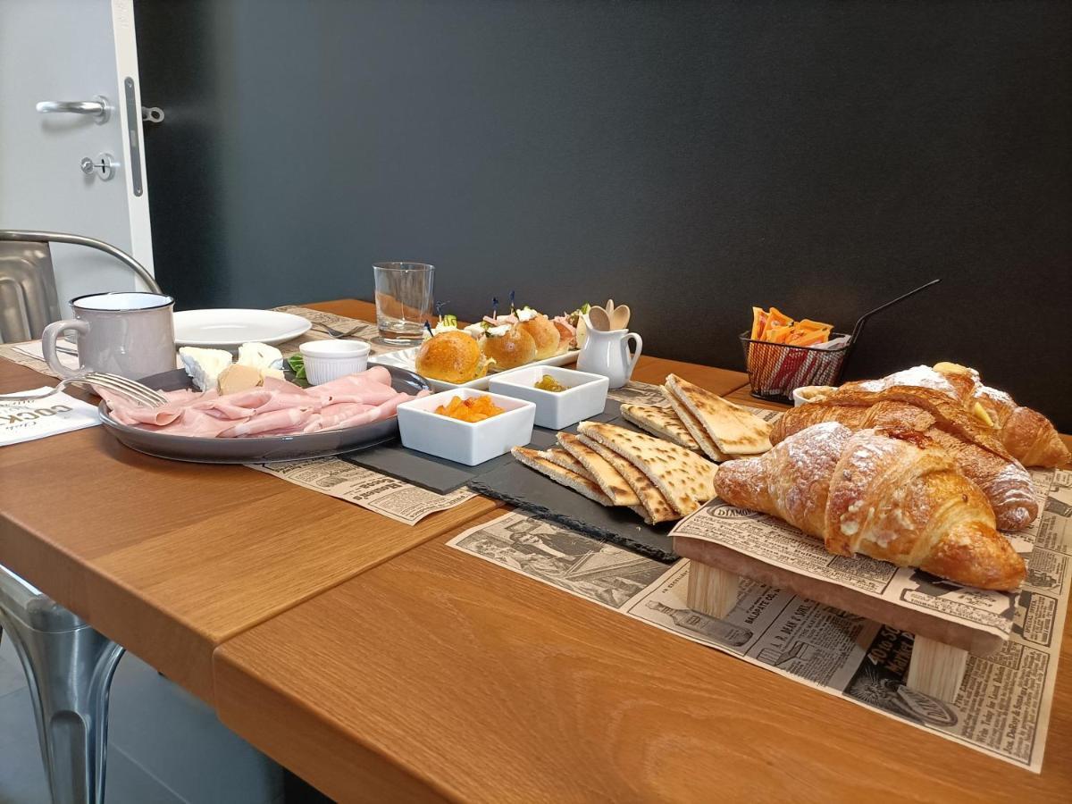 Bb Letterario Bed and Breakfast Ραβένα Εξωτερικό φωτογραφία