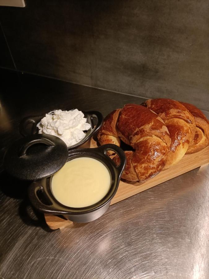 Bb Letterario Bed and Breakfast Ραβένα Εξωτερικό φωτογραφία